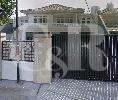 DISEWA : Rumah lokasi strategis di Menteng, Jakarta Pusat