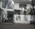 DIJUAL : Rumah Ukuran Tanah 10m x 15m, Bangunan 2 Lantai di Taman Aries, Jakarta Barat