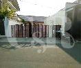Rumah besar lok. strategis dkt fasum, kampus, mall di Kemanggisan
