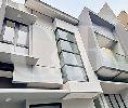 Rumah baru gress, lingk. tenang, nyaman, jarang ada di Sunrise Garden