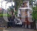DIJUAL : Rumah dengan Luas Tanah 730m2 di Kemang