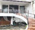 Rumah indah lingk. tenang dan aman, ada kolam renang di Ragunan